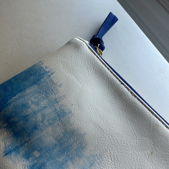 Blue and White Tie Die Fold-over Clutch - Picture 5 of 8